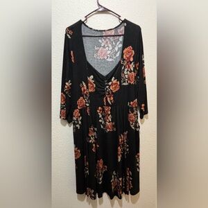 Torrid plush floral dress size 2